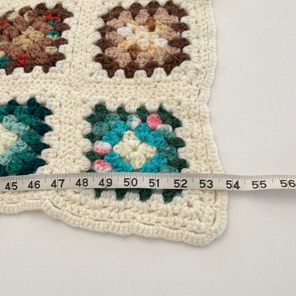 Vintage Granny Square Crochet Blanket 41" x 54" - Picture 4 of 10